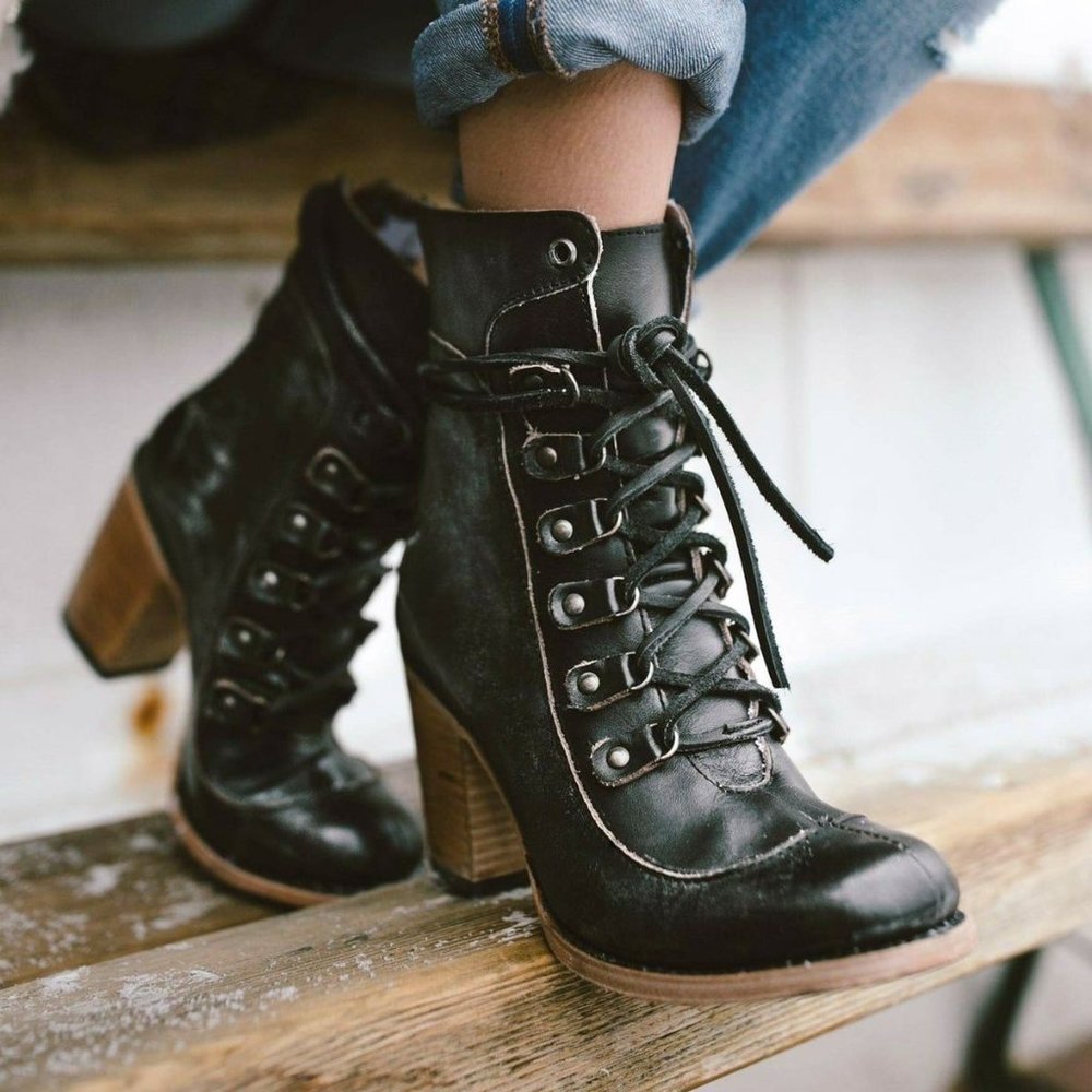 ***BRAND NEW*** BNIB Freebird Borow Boots - Black Size 10